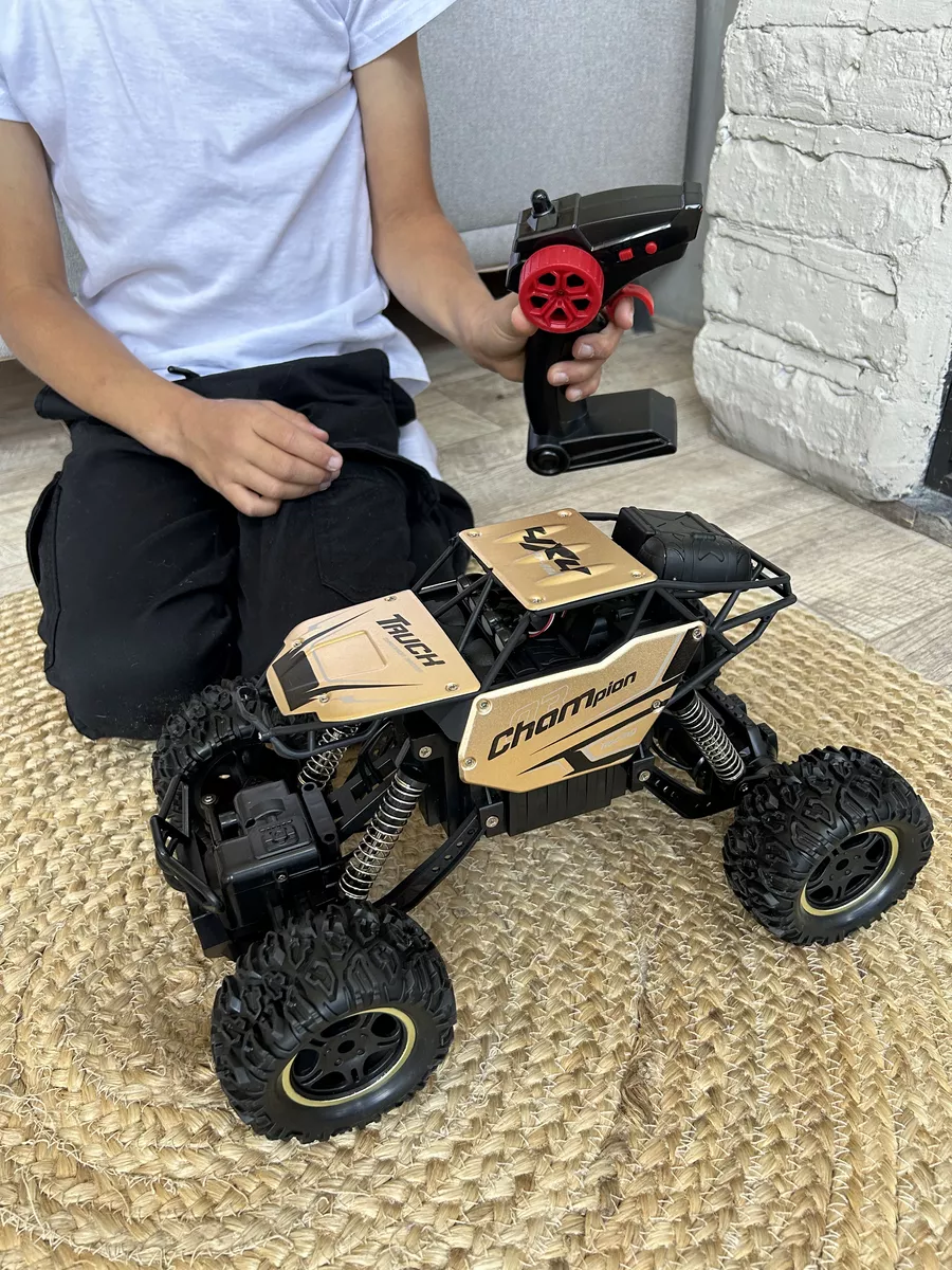 Багги на пульте управлении ARRMA 1:8 TYPHON 4X4 V3 3S BLX RTR ARA4306V3